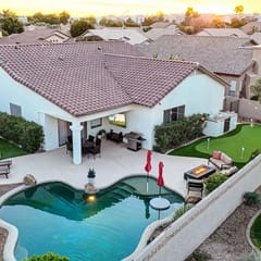 Chandler Home, Heated Pool, Putting Green, Firepit