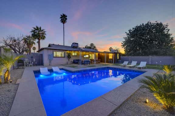 Scottsdale Golf | Heated Pool, Putting Green - Image 1