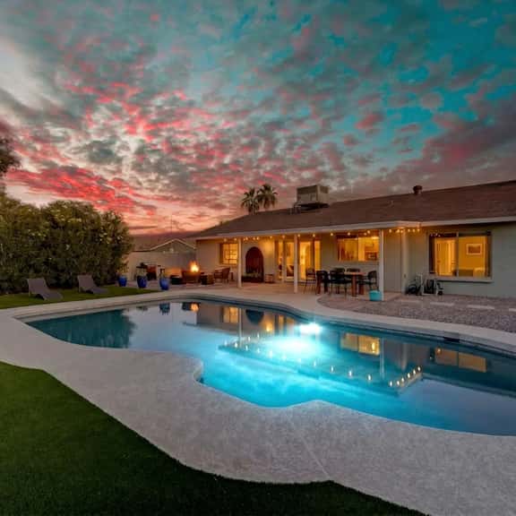 Moon Valley Golf | Heated Pool, Sleeps 8, Firepit - Image 1