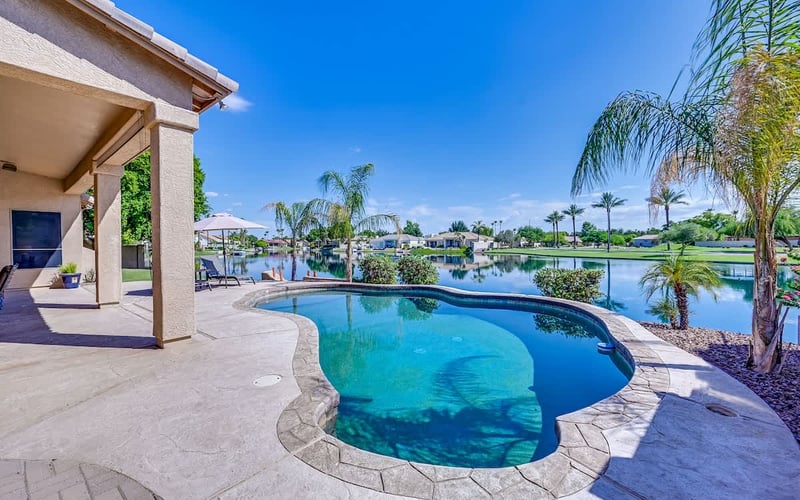 Chandler Lakefront Heated Pool — bedroom